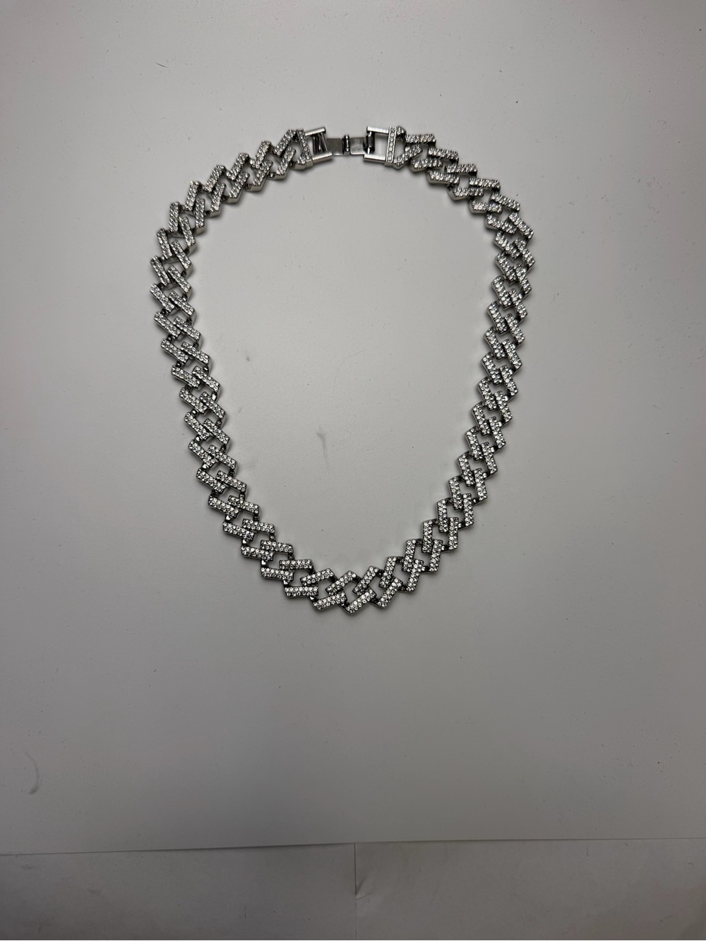 Rhodium plated Edgy Crystal Cuban Link Necklace - Elegant Statement Necklace